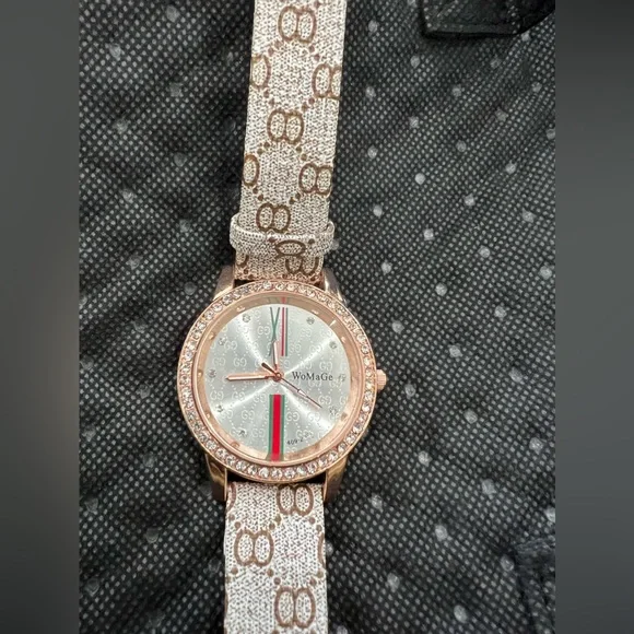 Watch - Picture 2 of 7